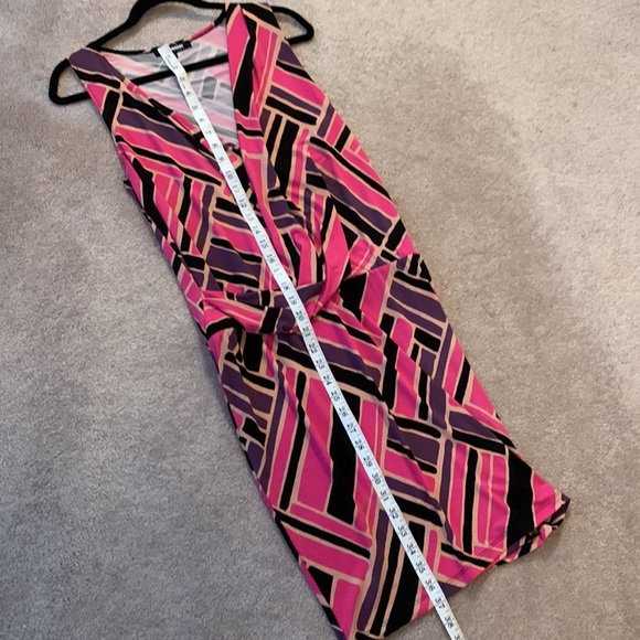 Sleeveless summer dress; has lot of stretch to it. - Picture 2 of 7